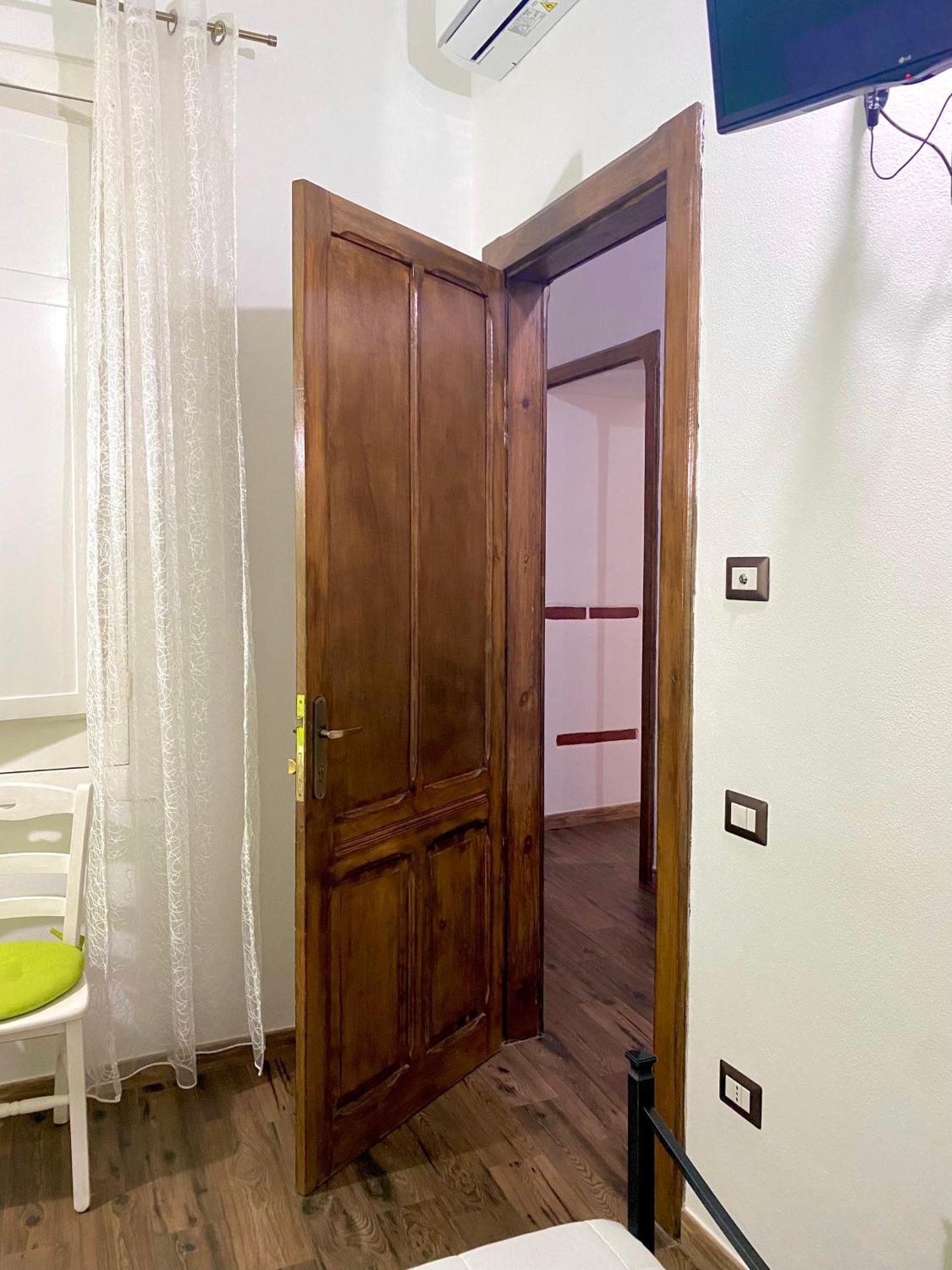 Dani'S House Hotell Cagliari Rom bilde